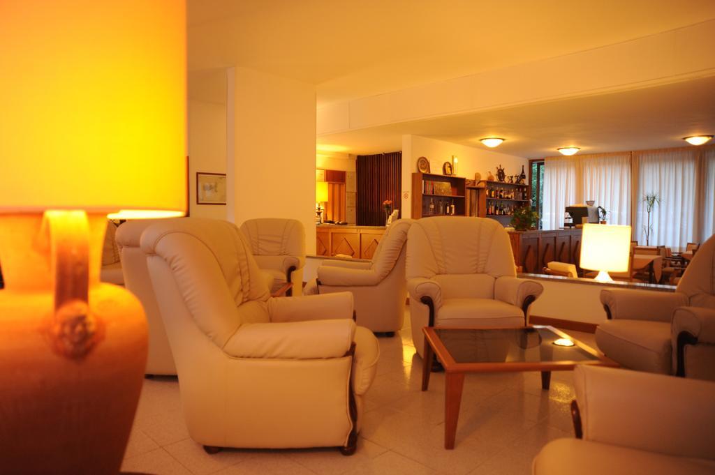 Hotel Lilly Marina di Campo Ngoại thất bức ảnh