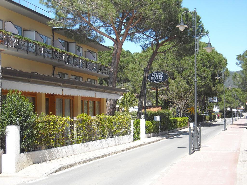 Hotel Lilly Marina di Campo Ngoại thất bức ảnh