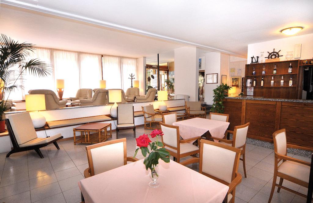 Hotel Lilly Marina di Campo Ngoại thất bức ảnh