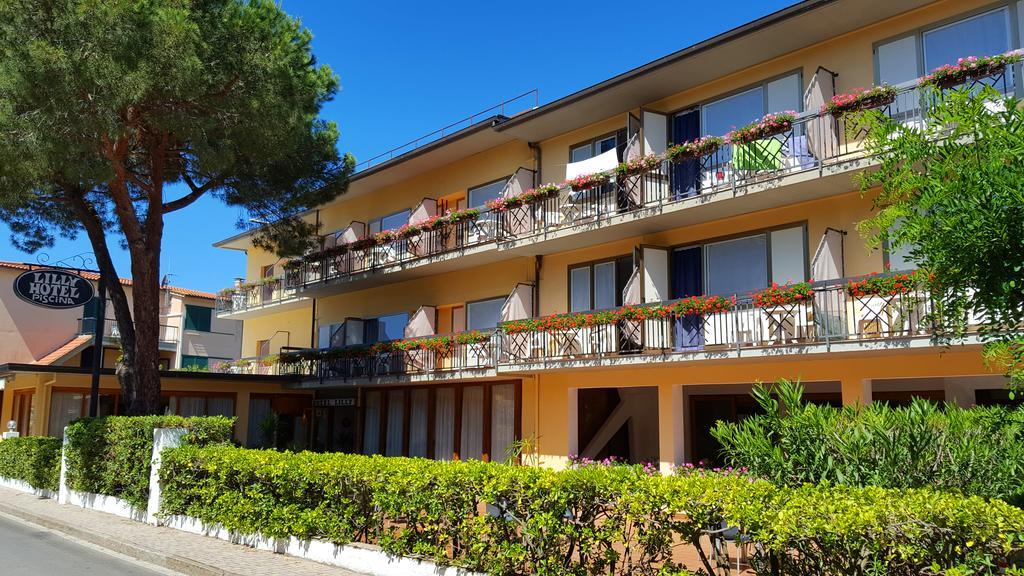 Hotel Lilly Marina di Campo Ngoại thất bức ảnh